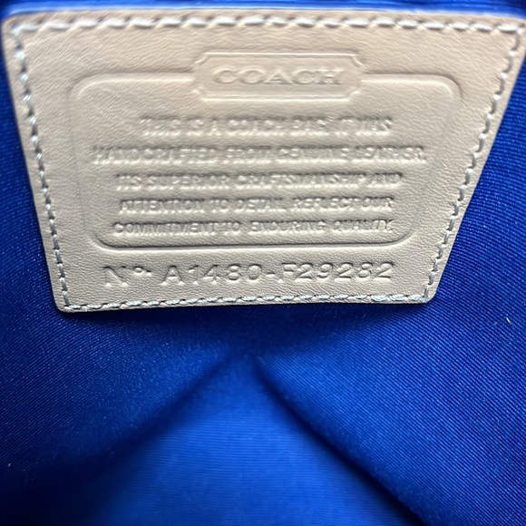 AUTHENTIC COACH CORA PEYTON PORCELAIN BLUE OMBRE HANDBAG PURSE - Picture 4 of 14